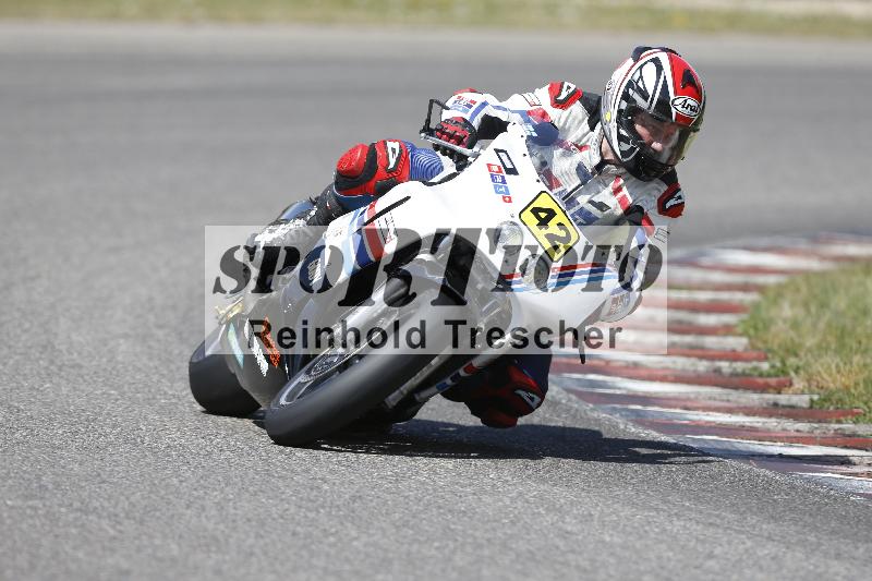 /Archiv-2025/05 14.04.2025 Plüss Moto Sport ADR/Freies Fahren/42